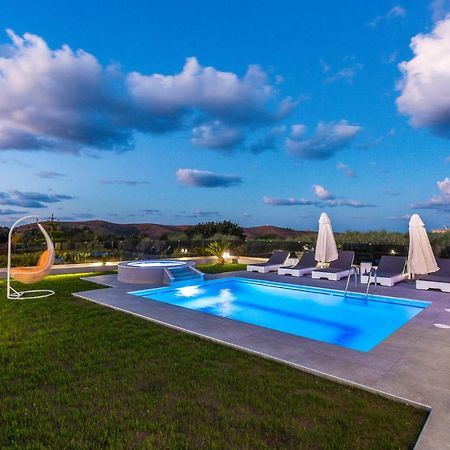Evangelos Villas, Lavish Touch, By Thinkvilla Angeliana  Buitenkant foto